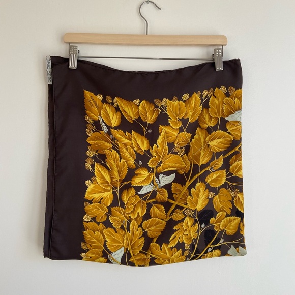 Hermes Accessories - Hermès “L’Arbre de Soie” Carre 90 Silk Scarf